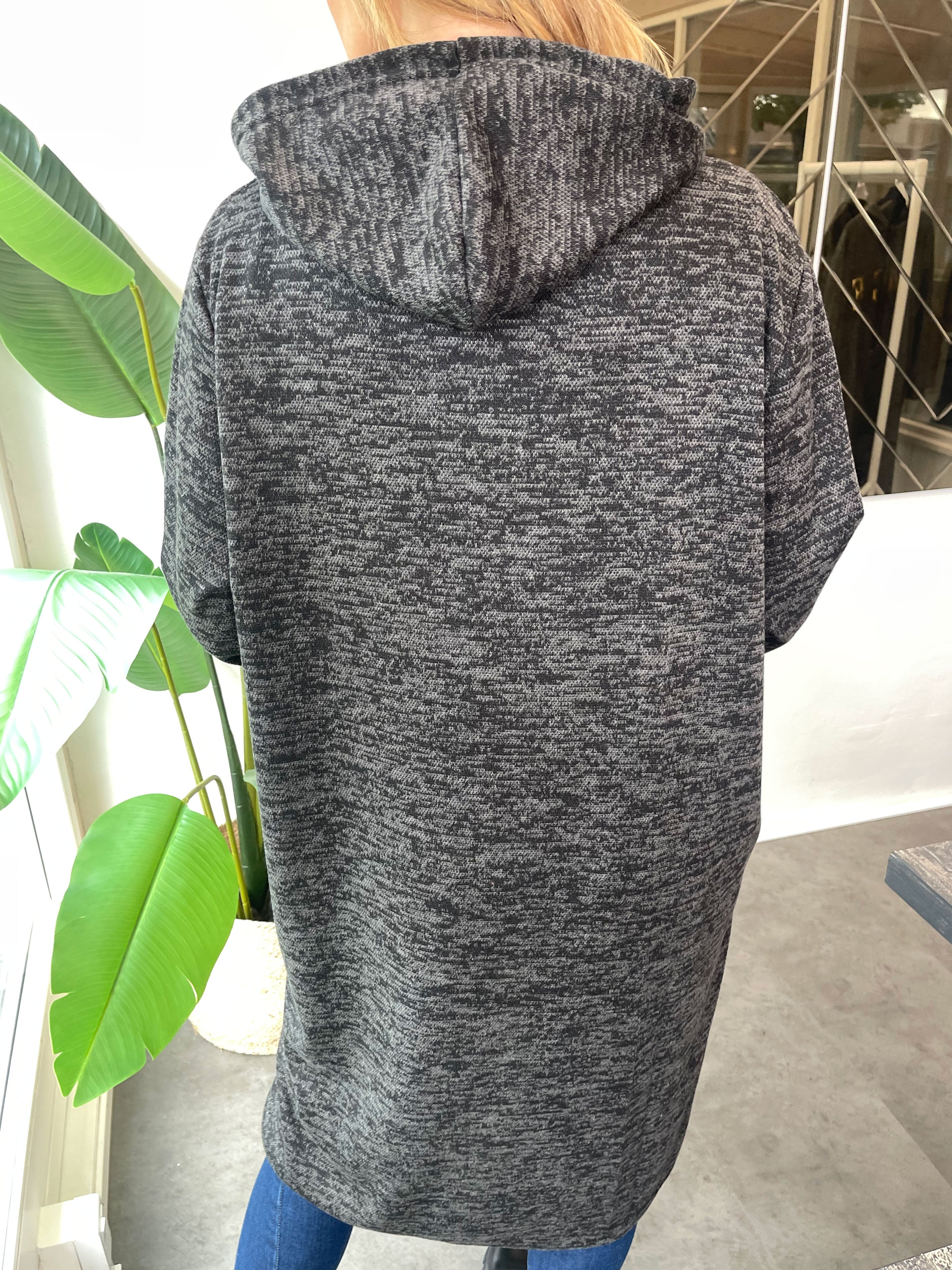 Sarita - Hoodie klänning med skrift